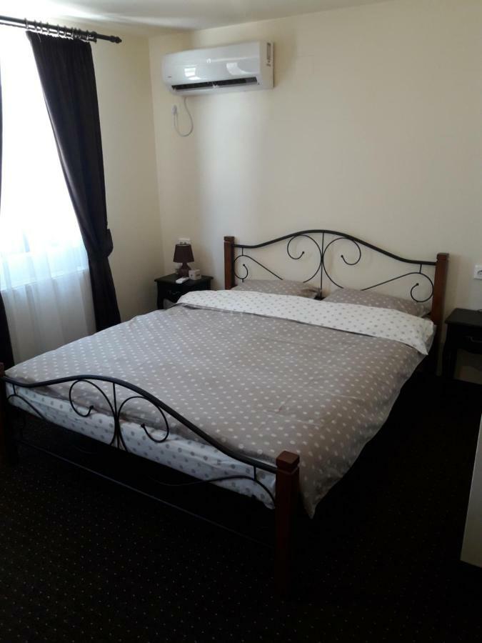Oravitza Inn Оравица Екстериор снимка