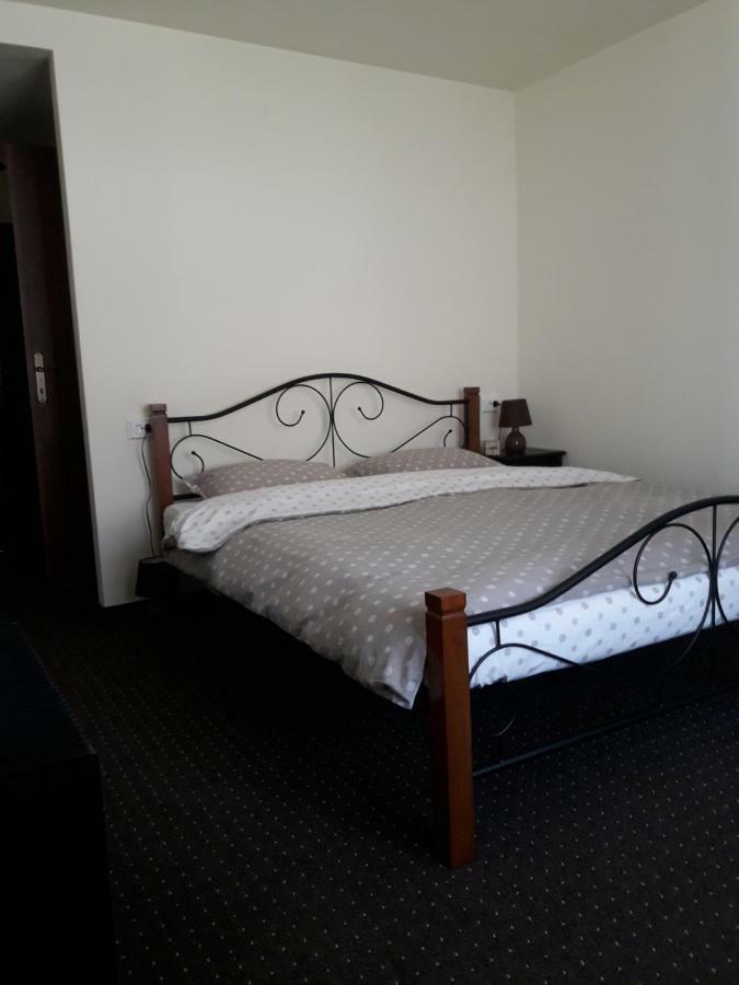 Oravitza Inn Оравица Екстериор снимка