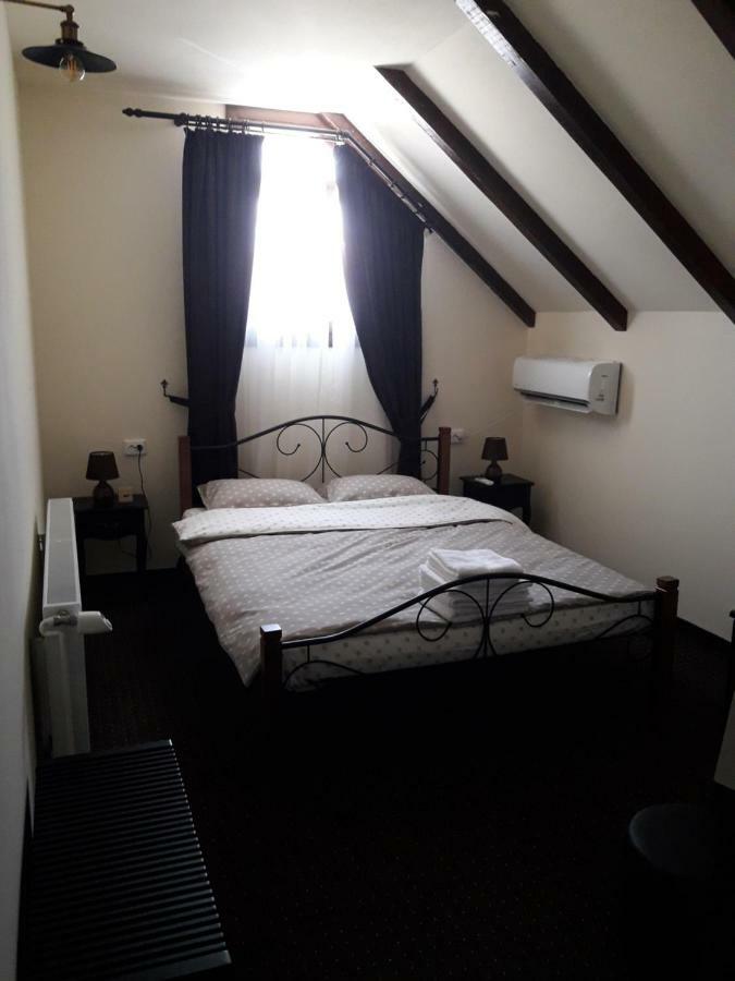 Oravitza Inn Оравица Екстериор снимка